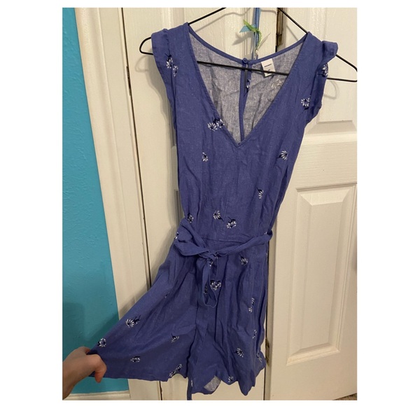 Old Navy romper - Picture 1 of 3
